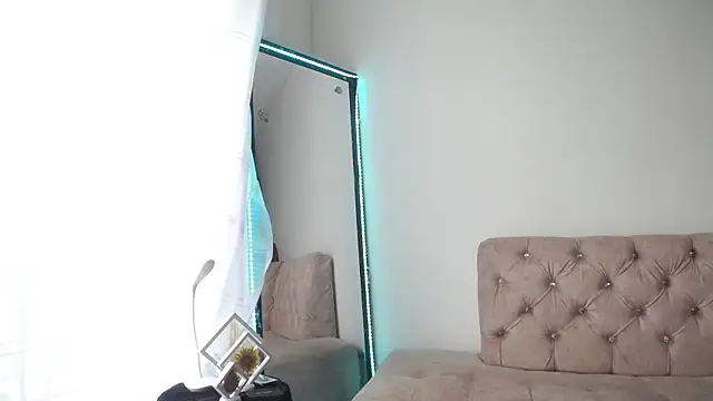 Snapshot of lorenalover24 chatting on 01-26-25, 03:47 lorenalover24 online show from 01-26-25, 03:47