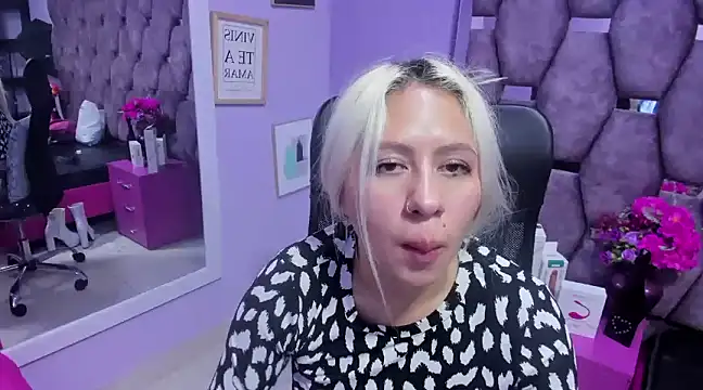 ConstansBlonde online show from 12-05-24, 10:23