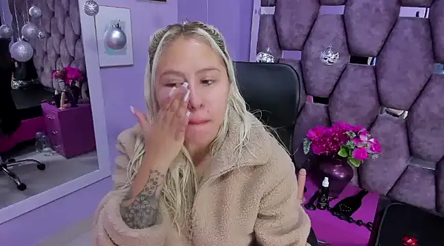 ConstansBlonde online show from 12-27-24, 01:28