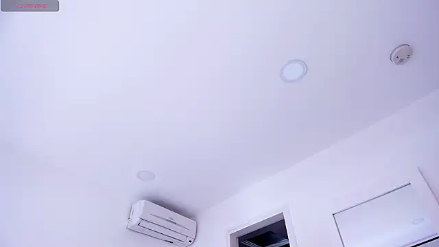 Dakota Mon online show from 01-14-25, 07:43