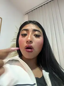 Hanna fost online show from 01-12-26, 04:18