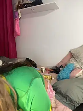 Snapshot of lunaapppp chatting on 03-28-26, 03:50 lunaapppp online show from 03-28-26, 03:50