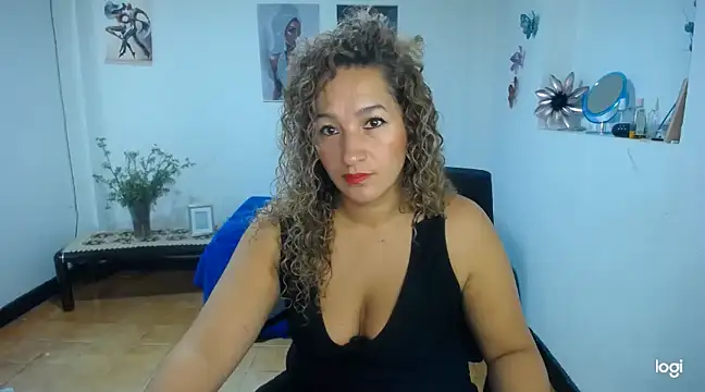 mature tammyjones online show from 12-06-24, 01:00