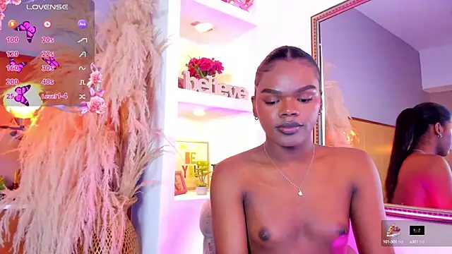 CamiEstrada online show from 02-12-25, 10:37