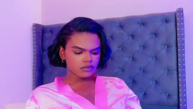 CamiEstrada online show from 09-11-25, 08:14