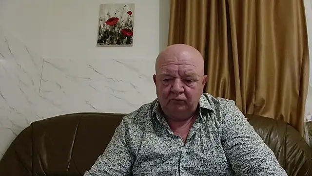 Snapshot of fullballs6 chatting on 03-13-26, 01:56 fullballs6 online show from 03-13-26, 01:56