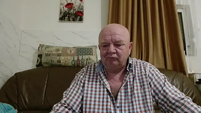 Snapshot of fullballs6 chatting on 03-23-26, 02:48 fullballs6 online show from 03-23-26, 02:48