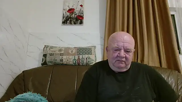 Snapshot of fullballs6 chatting on 03-24-26, 02:49 fullballs6 online show from 03-24-26, 02:49