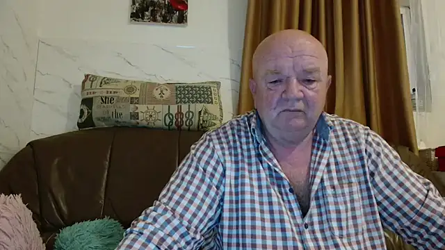 Snapshot of fullballs6 chatting on 03-27-26, 03:34 fullballs6 online show from 03-27-26, 03:34