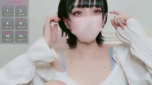 Snapshot of cohaku_329 chatting on 02-08-26, 11:13 cohaku 329 online show from 02-08-26, 11:13