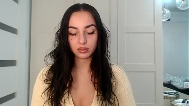 courtneyPerfect online show from 01-06-26, 08:18