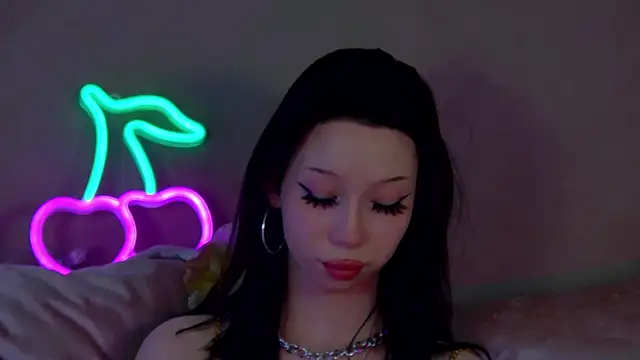 MaliaLandre online show from 01-24-25, 09:39