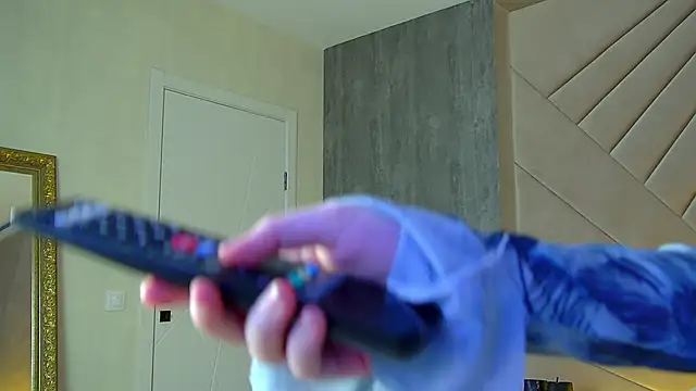 MaliaLandre online show from 02-27-25, 02:00