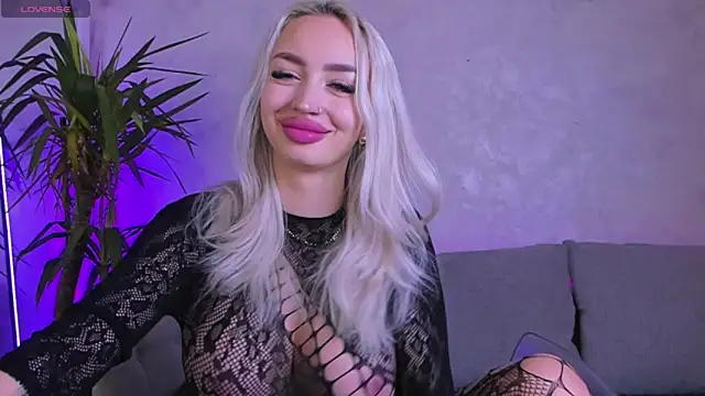 BambiAndAyline online show from 02-06-25, 04:21