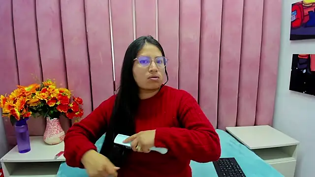 Snapshot of Miaa_Smiith_ chatting on 10-02-25, 03:13 Miaa Smiith online show from 10-02-25, 03:13