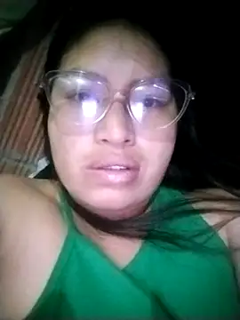 Snapshot of Miaa_Smiith_ chatting on 10-20-25, 09:04 Miaa Smiith online show from 10-20-25, 09:04