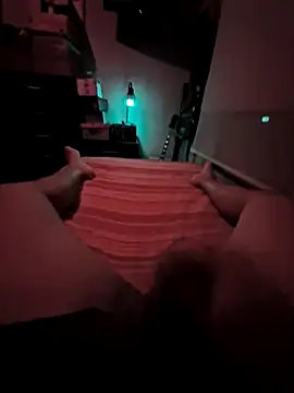 Snapshot of maxpower1988 chatting on 02-11-25, 05:05 maxpower1988 online show from 02-11-25, 05:05