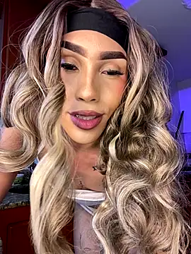 Ambarhilton online show from 01-07-26, 11:40