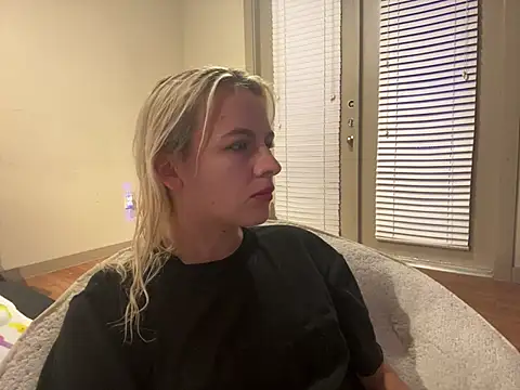 girlfriendmissy online show from 02-26-25, 03:10