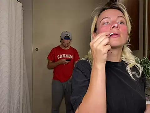 Snapshot of girlfriendmissy chatting on 03-19-26, 06:56 girlfriendmissy online show from 03-19-26, 06:56