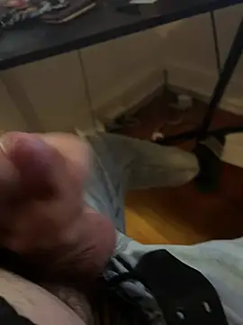 Snapshot of chicostick413 chatting on 02-27-25, 08:42 chicostick413 online show from 02-27-25, 08:42