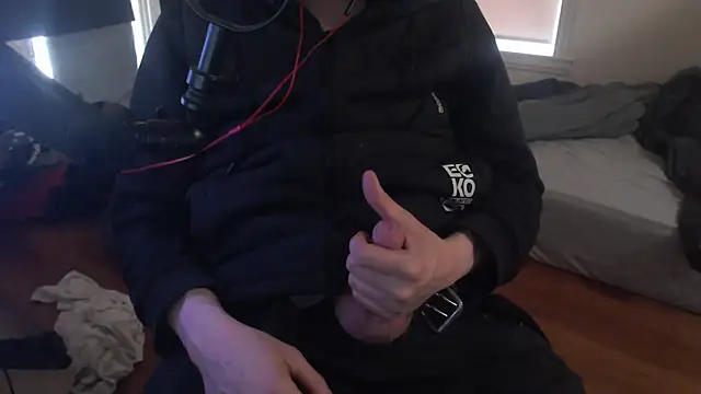 Snapshot of chicostick413 chatting on 03-13-25, 06:12 chicostick413 online show from 03-13-25, 06:12