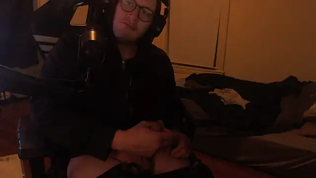 Snapshot of chicostick413 chatting on 09-10-25, 03:06 chicostick413 online show from 09-10-25, 03:06