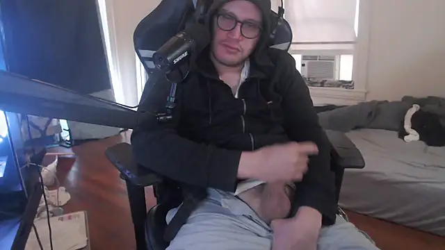 Snapshot of chicostick413 chatting on 09-15-25, 01:44 chicostick413 online show from 09-15-25, 01:44