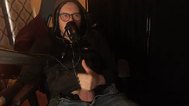 Snapshot of chicostick413 chatting on 02-17-26, 08:37 chicostick413 online show from 02-17-26, 08:37