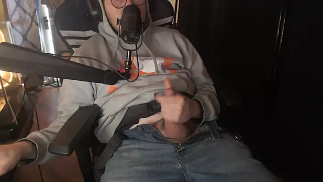 chicostick413 online show from 04-07-26, 02:06