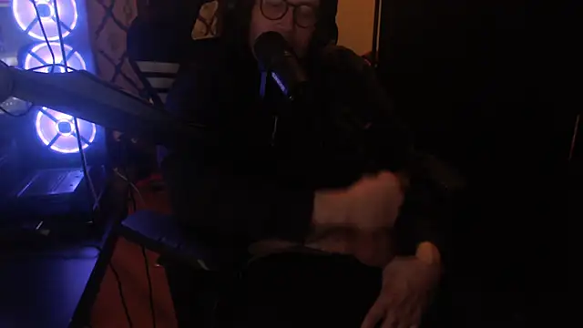 chicostick413 online show from 04-27-26, 12:30