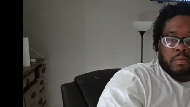 Snapshot of bigtennesseeboy chatting on 03-17-26, 10:51 bigtennesseeboy online show from 03-17-26, 10:51