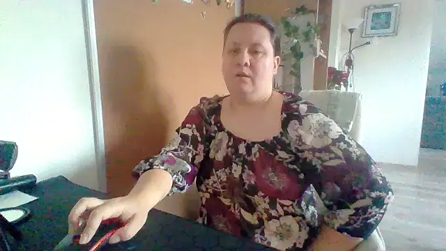 ReifeVenna online show from 12-19-24, 08:02