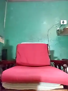 Chocolate factory man online show from 12-08-24, 07:32