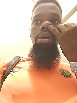 Chocolate factory man online show from 01-15-25, 07:05