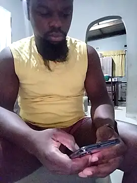 Snapshot of Chocolate_factory_man chatting on 05-07-26, 03:34 Chocolate factory man online show from 05-07-26, 03:34