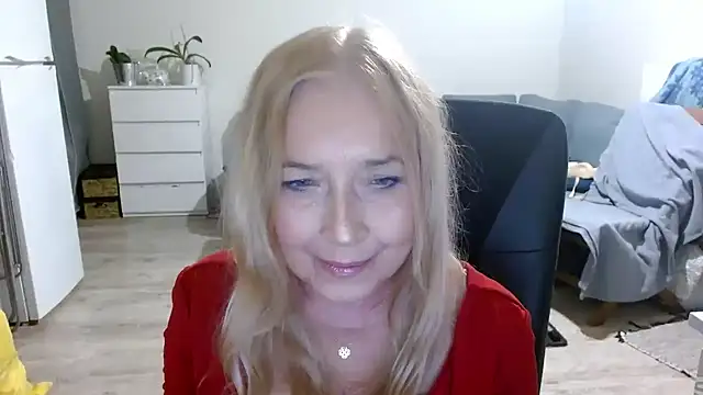 Snapshot of sofia_xkiss chatting on 01-12-25, 03:03 sofia xkiss online show from 01-12-25, 03:03