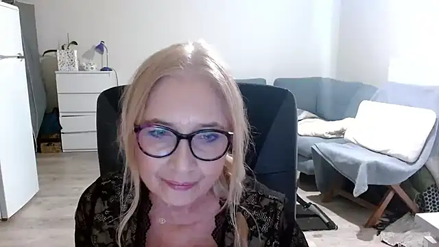 Snapshot of sofia_xkiss chatting on 01-30-25, 02:58 sofia xkiss online show from 01-30-25, 02:58