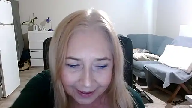 Snapshot of sofia_xkiss chatting on 01-31-25, 02:49 sofia xkiss online show from 01-31-25, 02:49