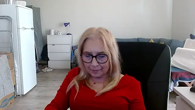 Snapshot of sofia_xkiss chatting on 03-21-25, 07:44 sofia xkiss online show from 03-21-25, 07:44