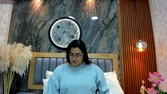 BellaPeers  online show from 04-30-26, 10:43