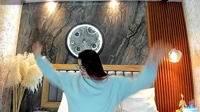 BellaPeers  online show from 05-11-26, 10:43