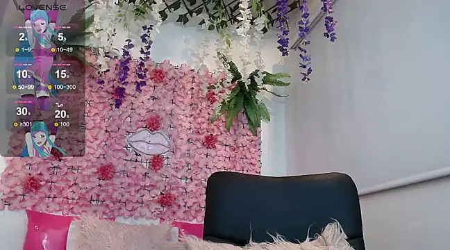 Snapshot of BLONDE_SEXYHOT chatting on 03-04-25, 05:11 BLONDE SEXYHOT online show from 03-04-25, 05:11