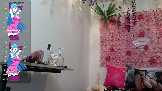 Snapshot of BLONDE_SEXYHOT chatting on 03-13-25, 09:32 BLONDE SEXYHOT online show from 03-13-25, 09:32