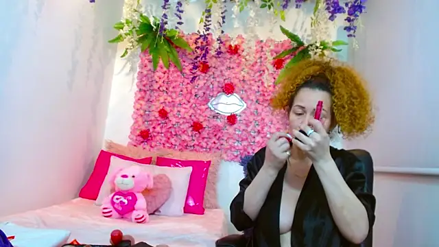 BLONDE SEXYHOT online show from 10-11-25, 08:57