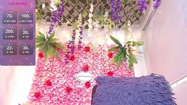 Snapshot of BLONDE_SEXYHOT chatting on 03-13-26, 04:46 BLONDE SEXYHOT online show from 03-13-26, 04:46