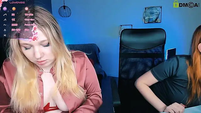 Snapshot of juli_kisss chatting on 03-09-25, 04:11 juli kisss online show from 03-09-25, 04:11