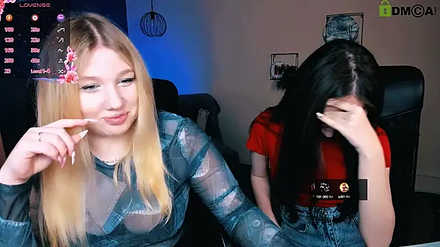 Snapshot of juli_kisss chatting on 03-12-25, 07:38 juli kisss online show from 03-12-25, 07:38