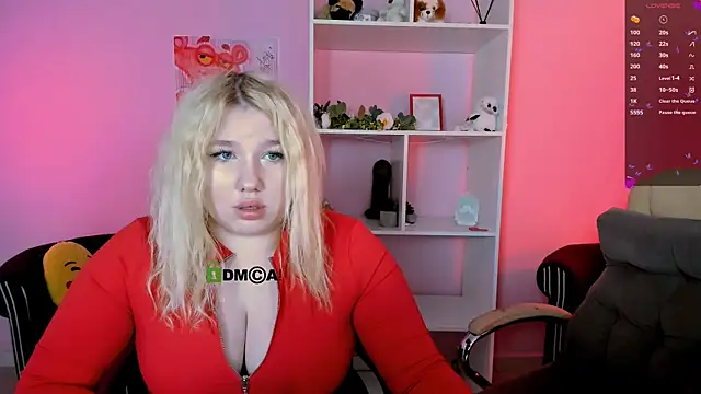 Snapshot of juli_kisss chatting on 09-18-25, 07:38 juli kisss online show from 09-18-25, 07:38