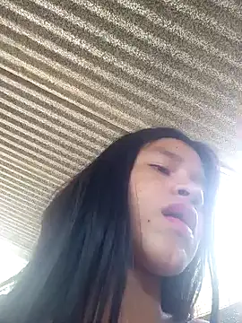 Snapshot of Little_Pau_Dirty chatting on 12-10-24, 03:12 Little Pau Dirty online show from 12-10-24, 03:12